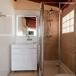 Villa Comfortable 4-bedroom With Private Gardens Costa Adeje (Tenerife)