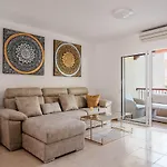 Comfortable 4-bedroom With Private Gardens * Costa Adeje (Tenerife)