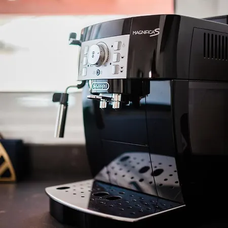 Willa Comfortable 4-bedroom With Private Gardens