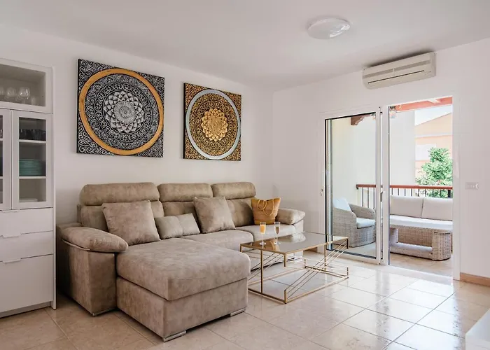 Comfortable 4-bedroom With Private Gardens * Costa Adeje (Tenerife)